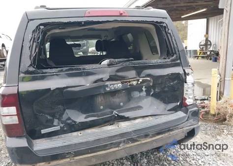 2016 Jeep Patriot Sport из США, поврежденный, VIN 1C4NJPBA6GD583176